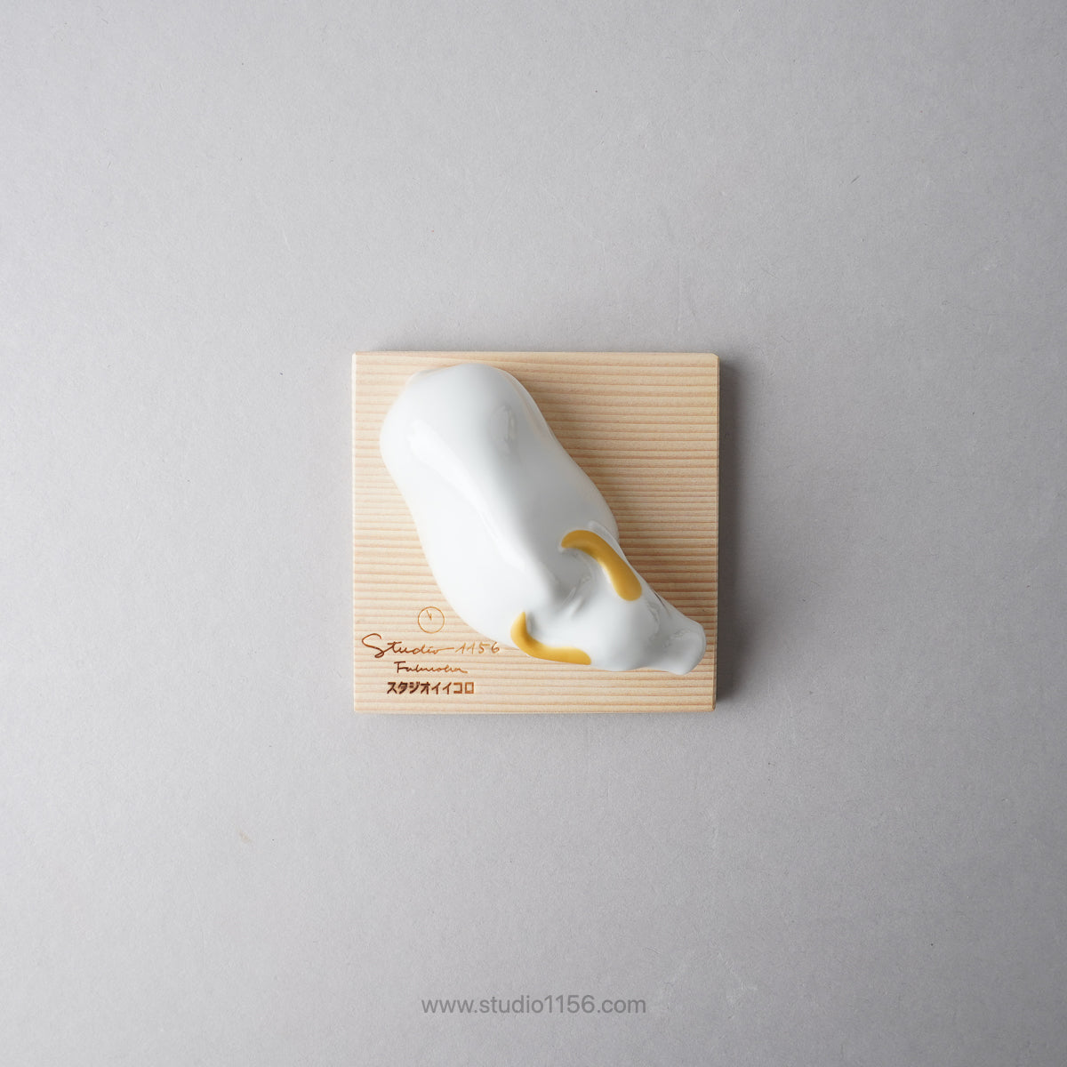 有田焼 干支置物 丑 7.5cm [オリジナル木台付]