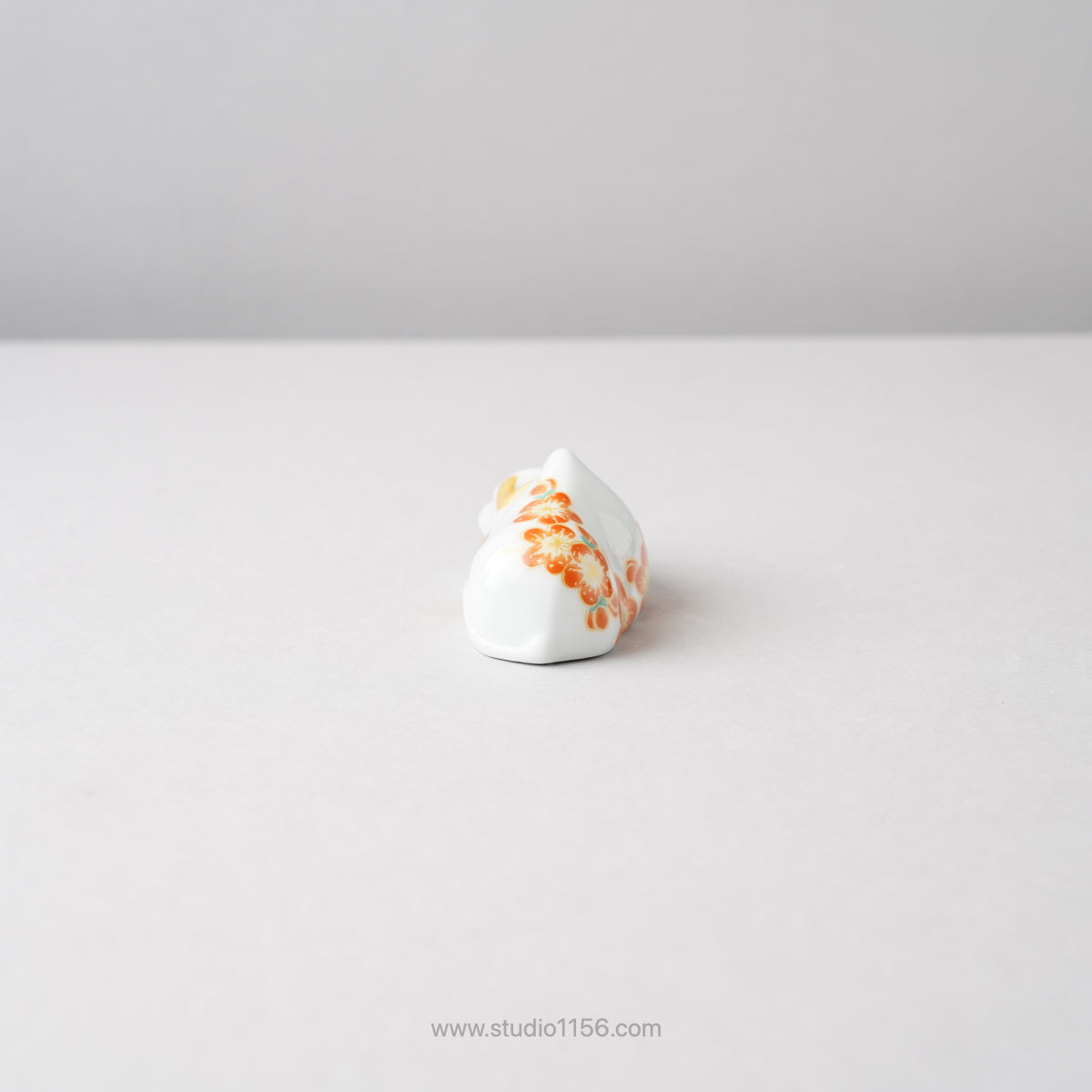 有田焼 干支置物 丑 7.5cm [オリジナル木台付]